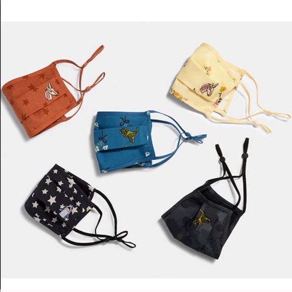 🆕 Coach Sharky 🦈 Face Mask with Star Print - Picture 6 of 11